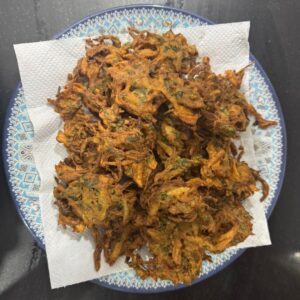 Punjabi Vegetable Pakora (Crispy Mixed Vegetable Fritters)
